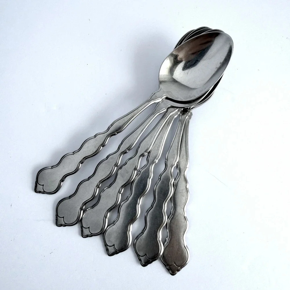 Oneida Distinction Deluxe HH Valerie Stainless Set Of 6 Dinner Spoons Small